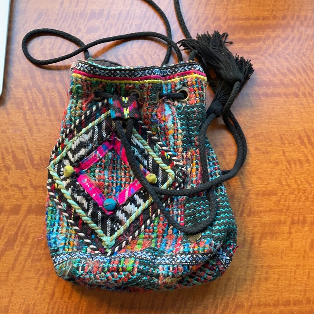 Billabong Patterned Purse/ Small Bag/ Satchel 💜💙❤️